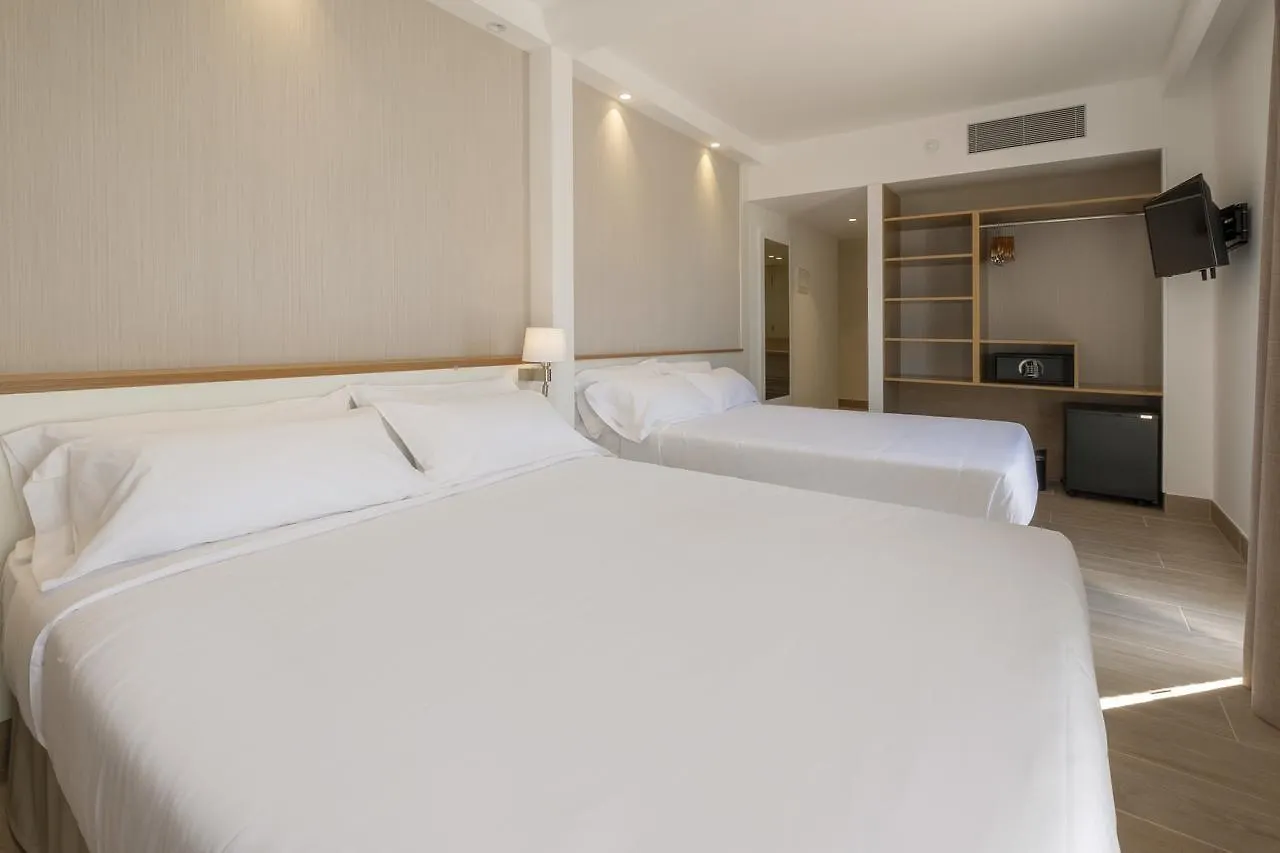 Rosamar Es Blau - Adults Only +21 호텔 료렛 드 마르